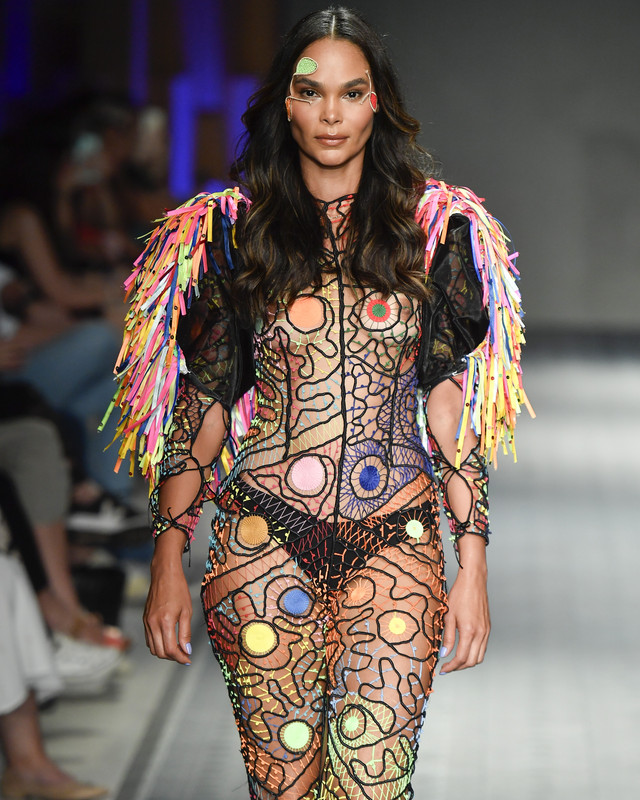Renda Irlandesa no Brasil Eco Fashion Week. Fotos: Agência Fotos.